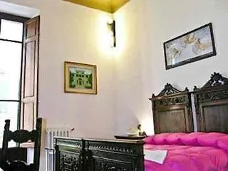 Coco Places Soggiorno Panerai, Centro Storico Florencie 2*,  Itálie