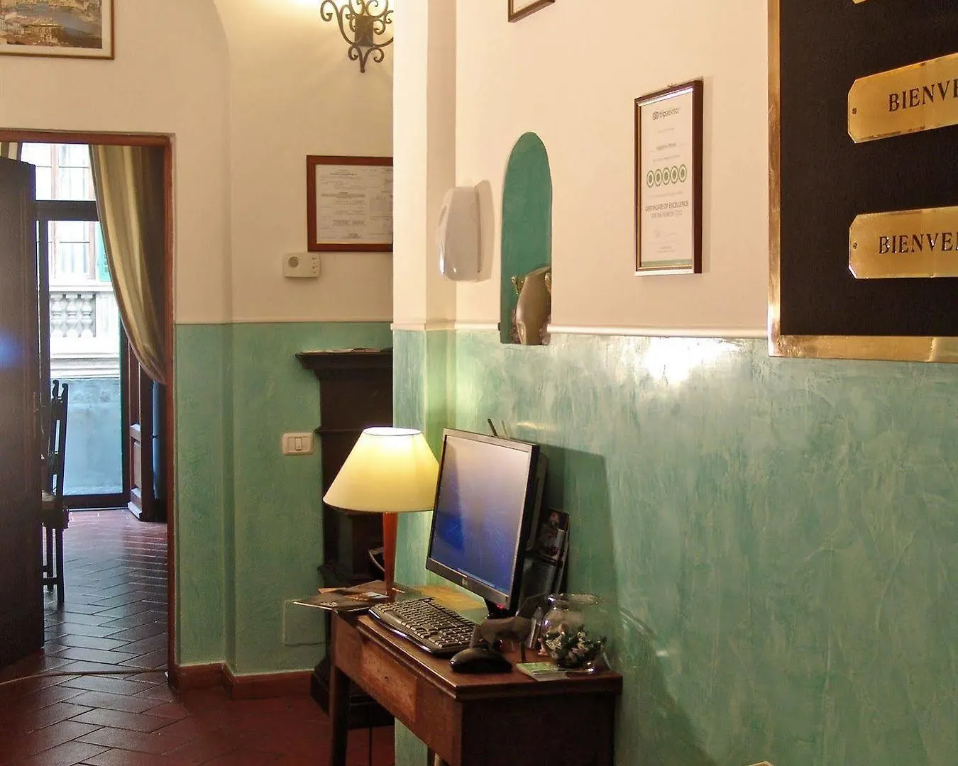 Coco Places Soggiorno Panerai, Centro Storico Florencie Penzion