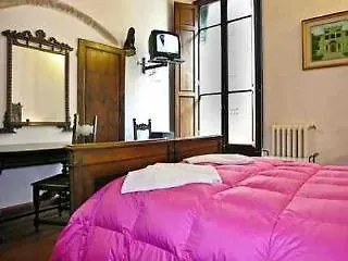 Coco Places Soggiorno Panerai, Centro Storico Floransa 2*,  İtalya